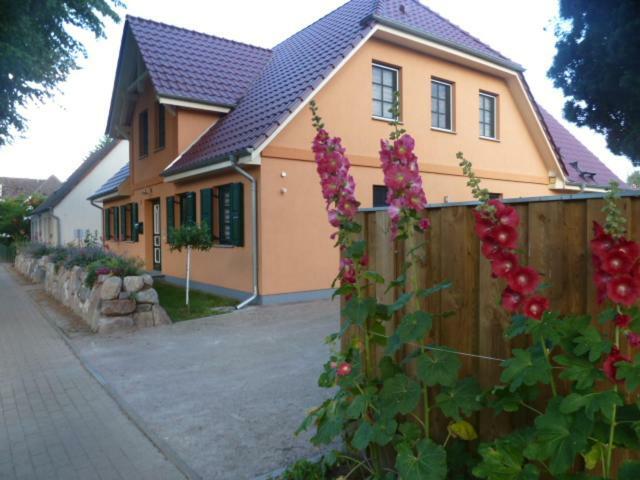 Ferienwohnung Thum Wustrow  Exterior photo